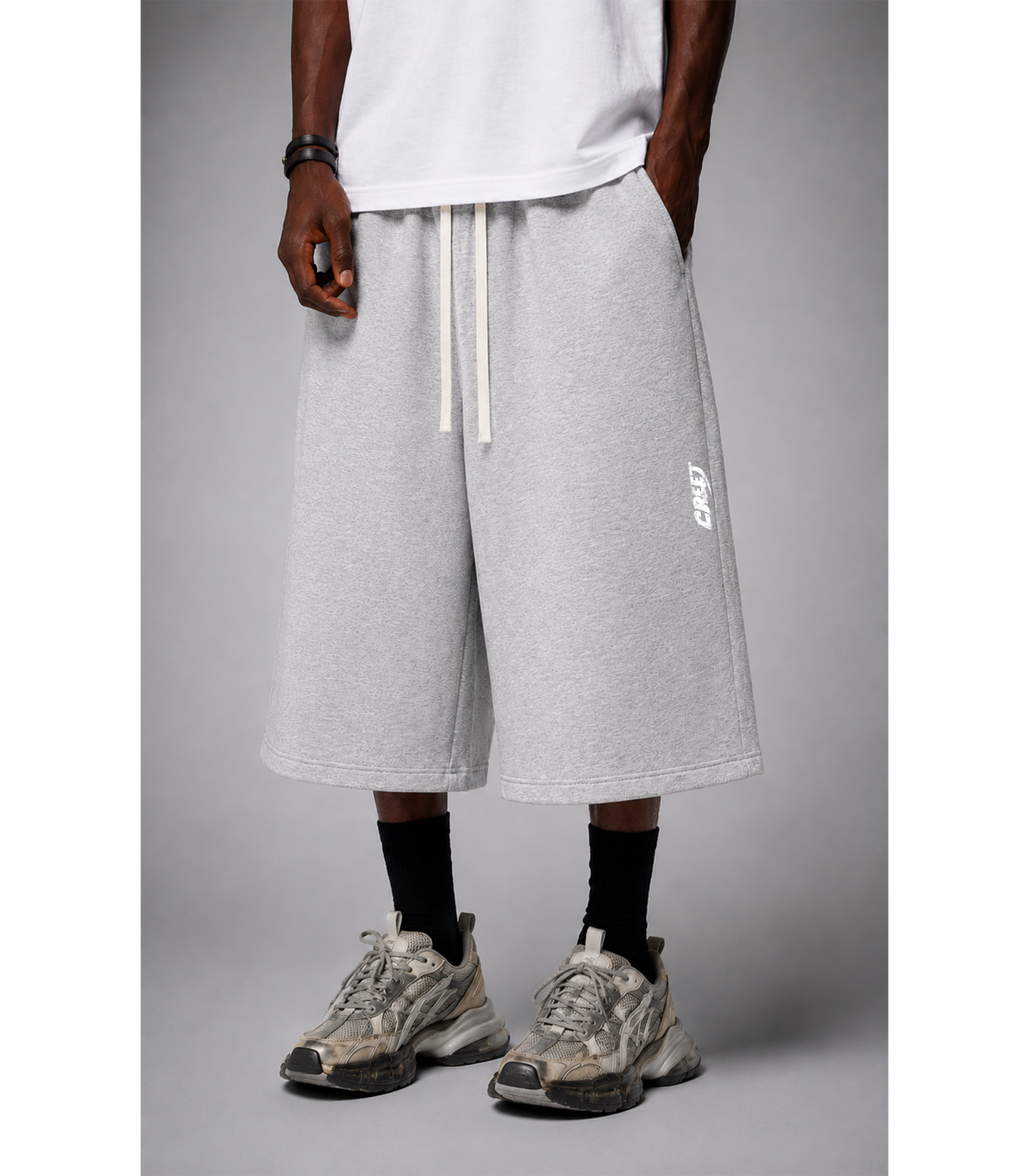 CREET  Oversized Shorts